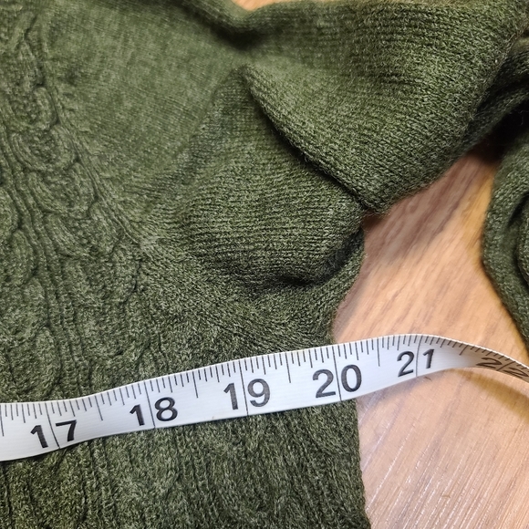 89th & Madison cardigan - Picture 4 of 6